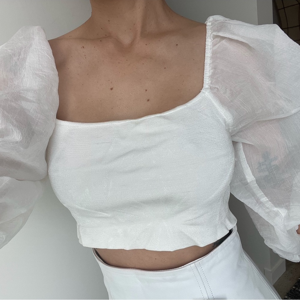 Zara Peasant Crop Puff Sleeve